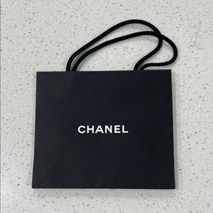 CHANEL Classic Black Gift Bag